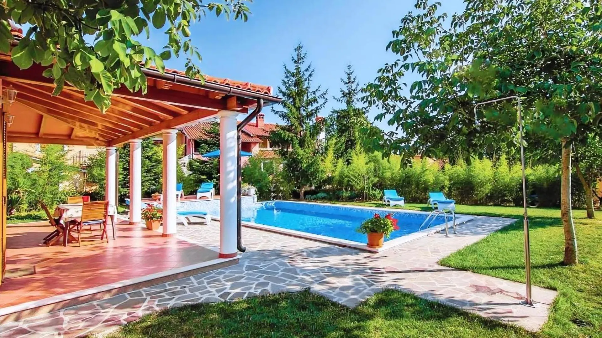 Ferienhaus Valmonida Mit Pool Zminj Holiday home