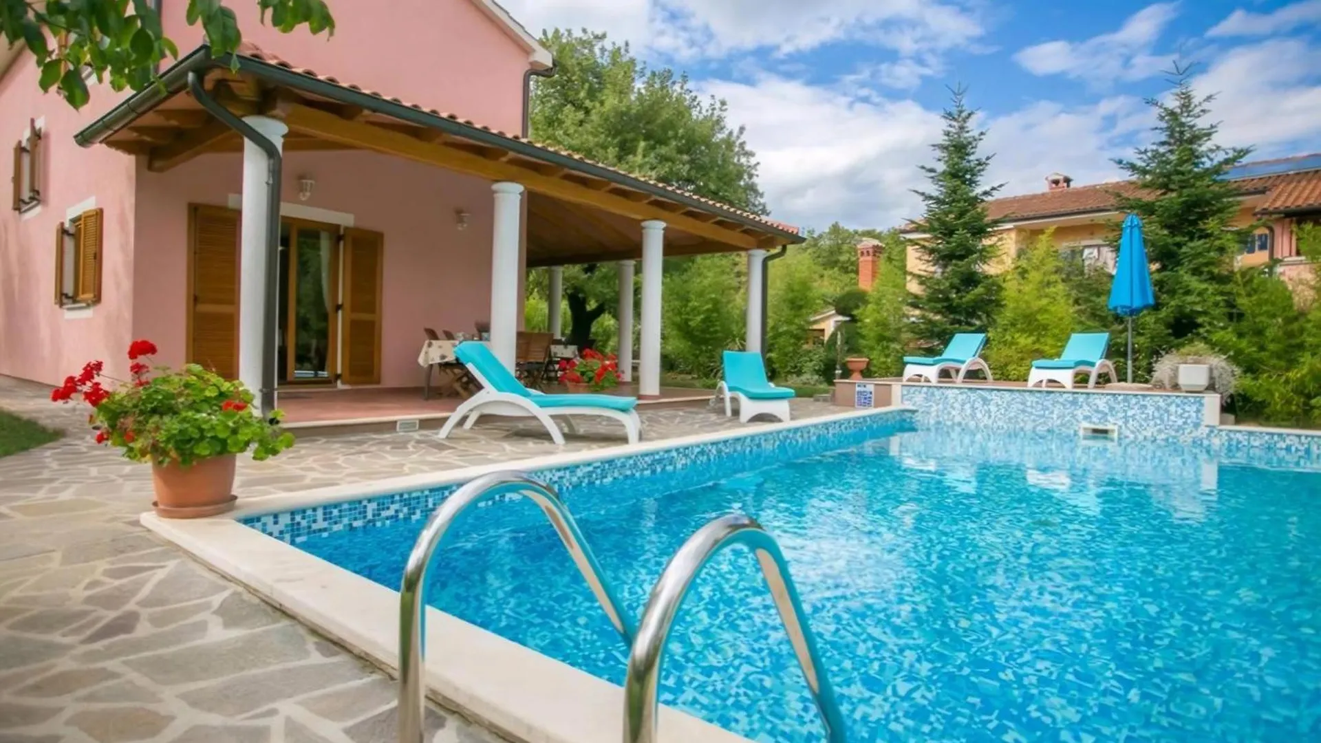 Holiday home Ferienhaus Valmonida Mit Pool Zminj