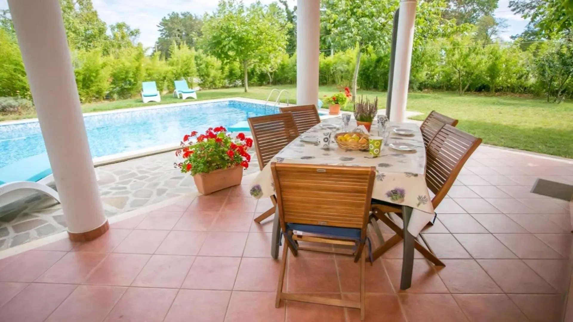 Holiday home Ferienhaus Valmonida Mit Pool Zminj Croatia
