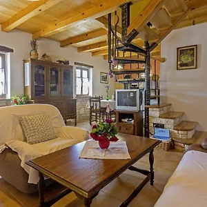  Ferienhaus Galant In Prkačini